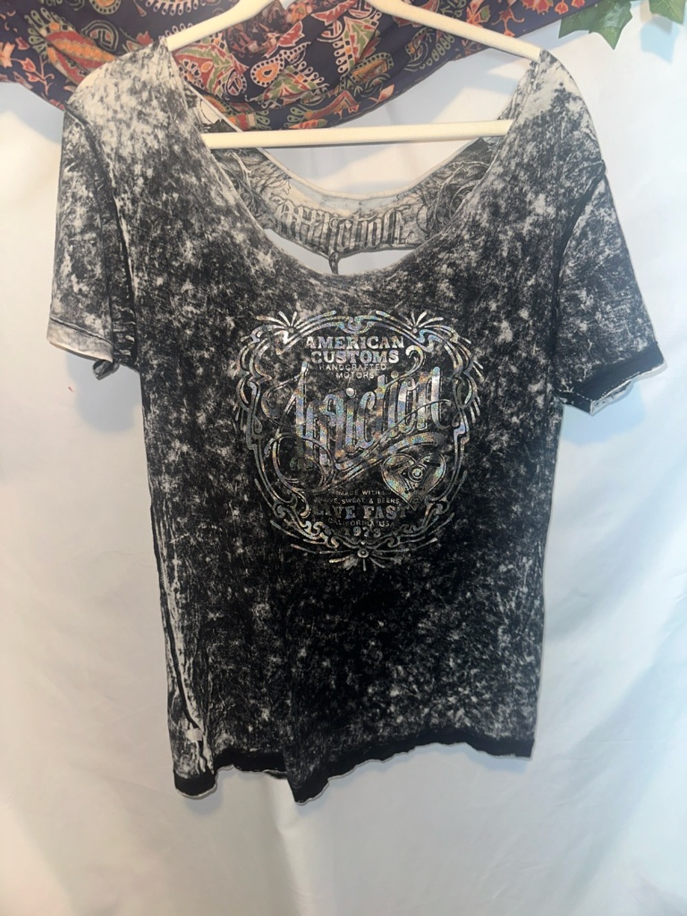 Affliction Black & White Acid-Wash Scoop Neck Graphic Tee - Women